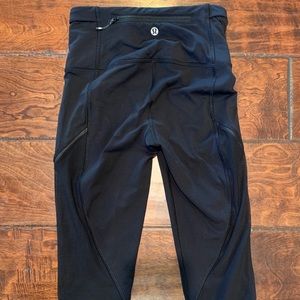 Lululemon cropped leggings